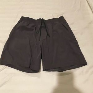 Rhone Mako 7” inseam Medium Grey unlined